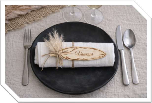 tableau bois gravé décoration intérieure normande table